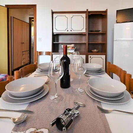 Lovely Flat On The Shores Of Apartment